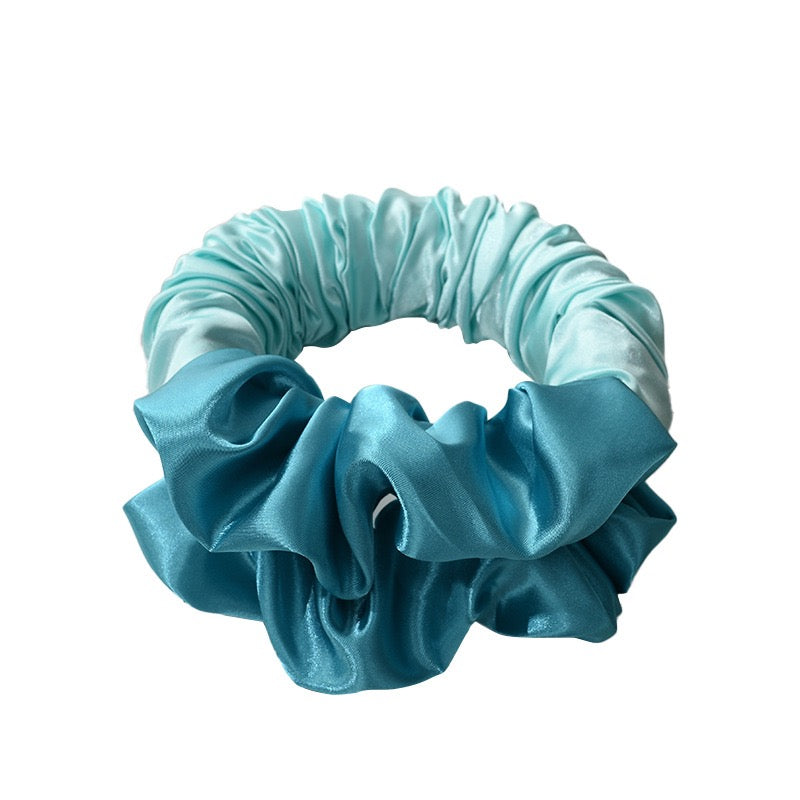 Overnight Curl Scrunchie | Bun Wrap Curler