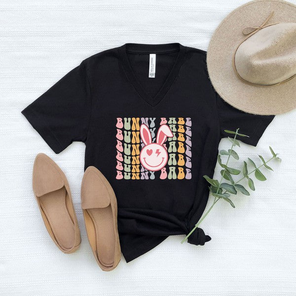 Bunny Babe Smiley Face Graphic V-Neck Tee