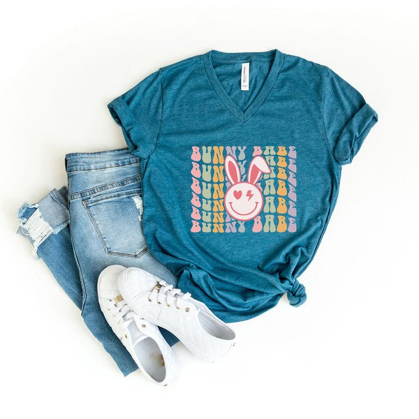 Bunny Babe Smiley Face Graphic V-Neck Tee