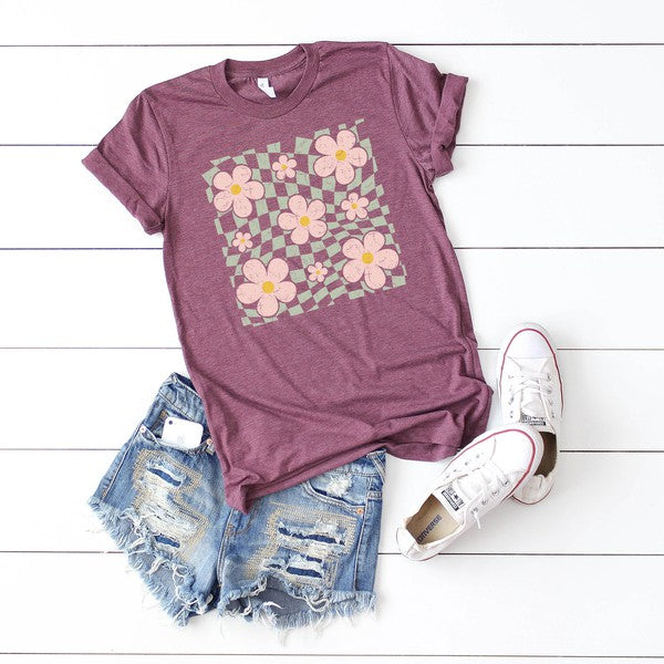 Wavy Checkered Flowers Short Sleeve Graphic Tee