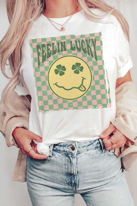 CHECKERED FEELING LUCKY HAPPY FACE Graphic T-Shirt